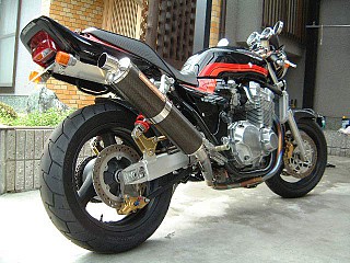 CB1300SF